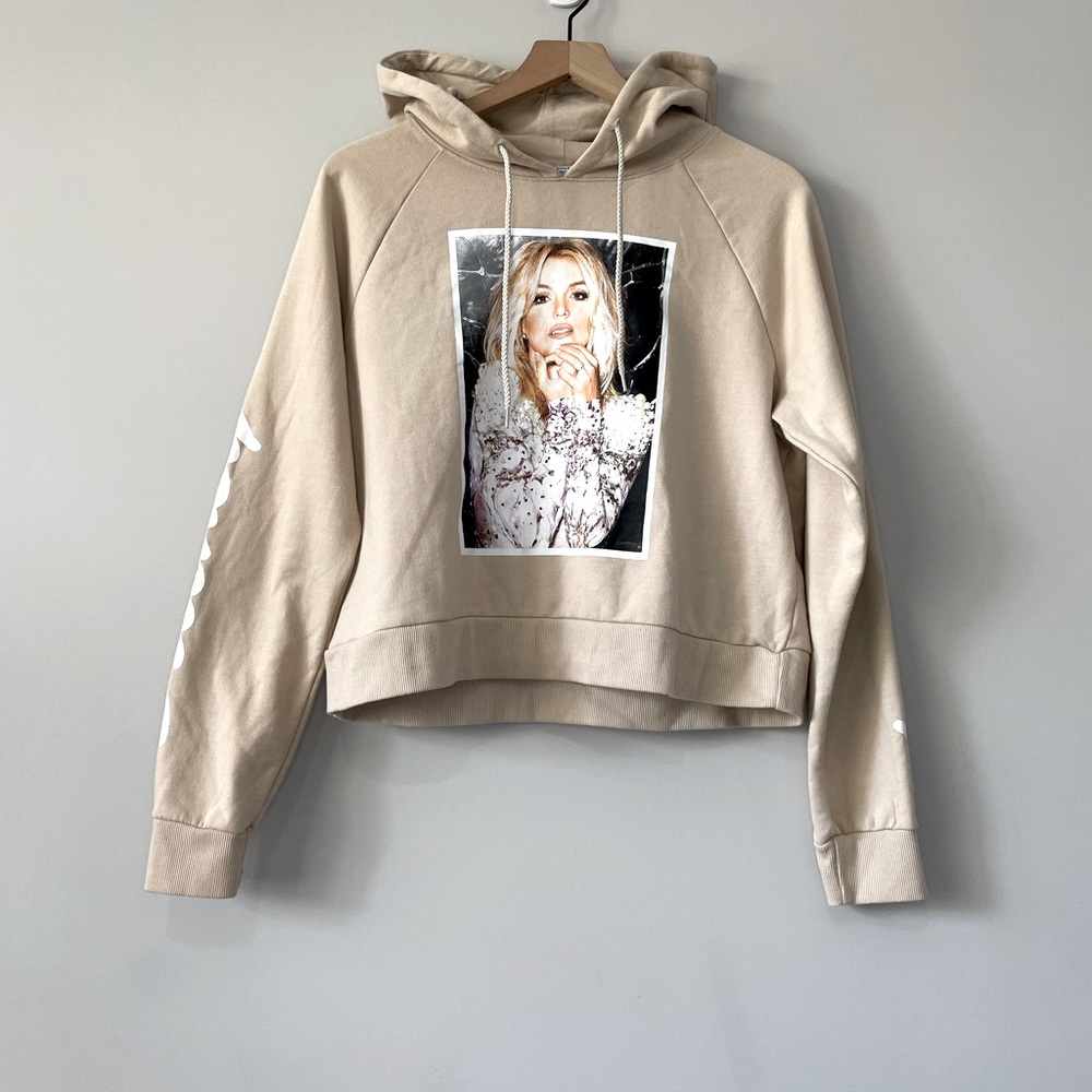 Britney Spears Collection tan graphic fleece line hoodie sweatshirt medium